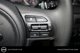 New 2018  Kia Sportage 4d SUV FWD LX at Promax Motors near Davenport, IA