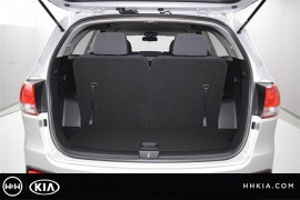 New 2018  Kia Sorento 4d SUV AWD LX at Promax Motors near Davenport, IA