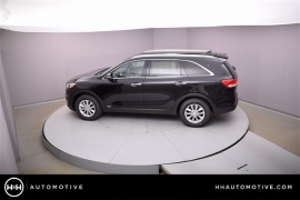 New 2018  Kia Sorento 4d SUV AWD LX at Promax Motors near Davenport, IA