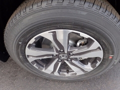 New 2018  Honda CR-V 4d SUV AWD LX at Promax Motors near Davenport, IA