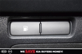 New 2018  Kia Sorento 4d SUV AWD LX at Promax Motors near Davenport, IA