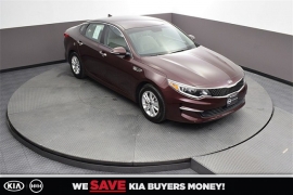 New 2018  Kia Optima 4d Sedan LX at Promax Motors near Davenport, IA