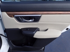 New 2018  Honda CR-V 4d SUV AWD EX at Promax Motors near Davenport, IA