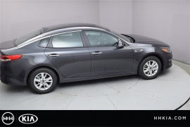 New 2018  Kia Optima 4d Sedan LX at Promax Motors near Davenport, IA