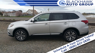 New 2019  Mitsubishi Outlander 4d SUV FWD SE at Promax Motors near Davenport, IA