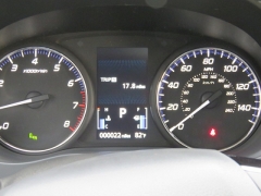 New 2019  Mitsubishi Outlander 4d SUV FWD SE at Promax Motors near Davenport, IA