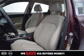 New 2018  Kia Optima 4d Sedan LX at Promax Motors near Davenport, IA