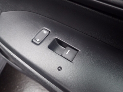 New 2018  Honda CR-V 4d SUV AWD LX at Promax Motors near Davenport, IA