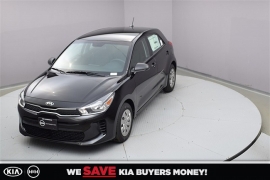 New 2018  Kia Rio 5-Door 5d Hatchback LX Auto at Promax Motors near Davenport, IA