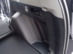 New 2018  Honda CR-V 4d SUV AWD LX at Promax Motors near Davenport, IA