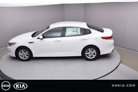 New 2018  Kia Optima 4d Sedan LX at Promax Motors near Davenport, IA