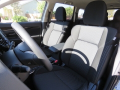 New 2019  Mitsubishi Outlander 4d SUV FWD ES at Promax Motors near Davenport, IA