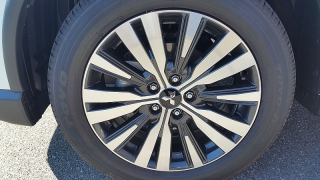 New 2019  Mitsubishi Outlander 4d SUV FWD SE at Promax Motors near Davenport, IA