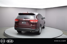 New 2018  Kia Sorento 4d SUV AWD LX at Promax Motors near Davenport, IA