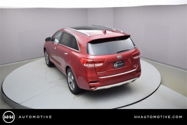 New 2018  Kia Sorento 4d SUV AWD SX Limited at Promax Motors near Davenport, IA