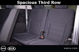 New 2018  Kia Sorento 4d SUV FWD LX at Promax Motors near Davenport, IA