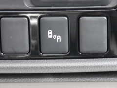 New 2019  Mitsubishi Outlander 4d SUV AWC SE at Promax Motors near Davenport, IA