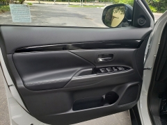 New 2019  Mitsubishi Outlander FWD at Promax Motors near Davenport, IA