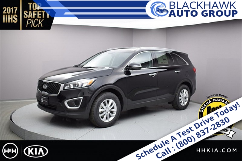 New 2018  Kia Sorento 4d SUV FWD LX at Blackhawk Used Cars near Bettendorf, IA