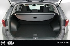 New 2018  Kia Sportage 4d SUV FWD LX at Promax Motors near Davenport, IA