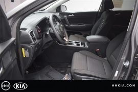 New 2018  Kia Sportage 4d SUV FWD LX at Promax Motors near Davenport, IA