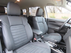 New 2019  Mitsubishi Outlander 4d SUV FWD SE at Promax Motors near Davenport, IA