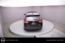 New 2018  Kia Sorento 4d SUV AWD LX at Promax Motors near Davenport, IA