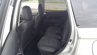 New 2019  Mitsubishi Outlander 4d SUV FWD SE at Promax Motors near Davenport, IA