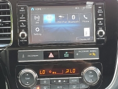 New 2019  Mitsubishi Outlander 4d SUV FWD ES at Promax Motors near Davenport, IA