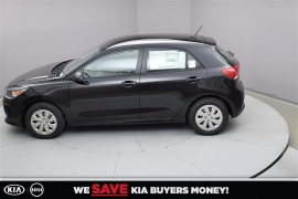 New 2018  Kia Rio 5-Door 5d Hatchback LX Auto at Promax Motors near Davenport, IA