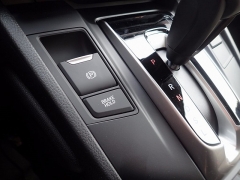 New 2018  Honda CR-V 4d SUV AWD EX-L at Promax Motors near Davenport, IA