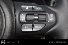 New 2018  Kia Sorento 4d SUV FWD LX at Promax Motors near Davenport, IA