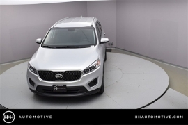 New 2018  Kia Sorento 4d SUV AWD LX at Promax Motors near Davenport, IA