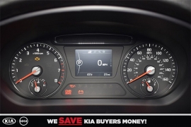 New 2018  Kia Sorento 4d SUV FWD LX at Promax Motors near Davenport, IA