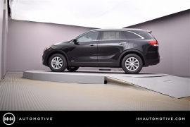 New 2018  Kia Sorento 4d SUV AWD LX at Promax Motors near Davenport, IA
