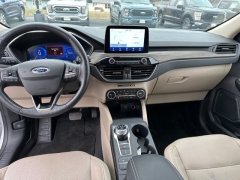 Used 2020  Ford Escape 4d SUV AWD Titanium at Promax Motors near Davenport, IA