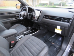 New 2019  Mitsubishi Outlander FWD at Promax Motors near Davenport, IA