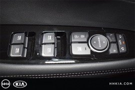 New 2018  Kia Sorento 4d SUV AWD SX at Promax Motors near Davenport, IA