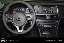New 2018  Kia Optima 4d Sedan LX at Promax Motors near Davenport, IA