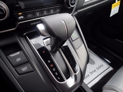 New 2018  Honda CR-V 4d SUV AWD LX at Promax Motors near Davenport, IA