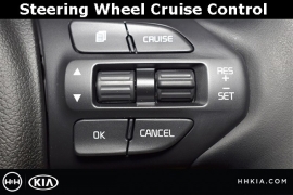 New 2018  Kia Sorento 4d SUV FWD LX at Promax Motors near Davenport, IA