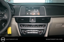 New 2018  Kia Optima 4d Sedan LX at Promax Motors near Davenport, IA