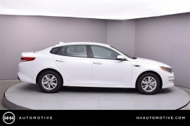 New 2018  Kia Optima 4d Sedan LX at Promax Motors near Davenport, IA