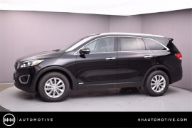 New 2018  Kia Sorento 4d SUV AWD LX at Promax Motors near Davenport, IA