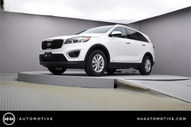 New 2018  Kia Sorento 4d SUV AWD LX at Promax Motors near Davenport, IA