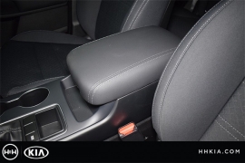 New 2018  Kia Sorento 4d SUV FWD LX V6 at Promax Motors near Davenport, IA