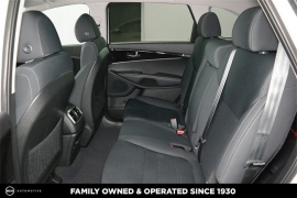 New 2018  Kia Sorento 4d SUV AWD LX at Promax Motors near Davenport, IA