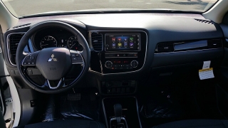 New 2019  Mitsubishi Outlander 4d SUV FWD SE at Promax Motors near Davenport, IA