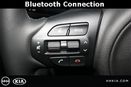 New 2018  Kia Sorento 4d SUV FWD LX at Promax Motors near Davenport, IA