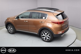 New 2018  Kia Sportage 4d SUV AWD SX at Promax Motors near Davenport, IA